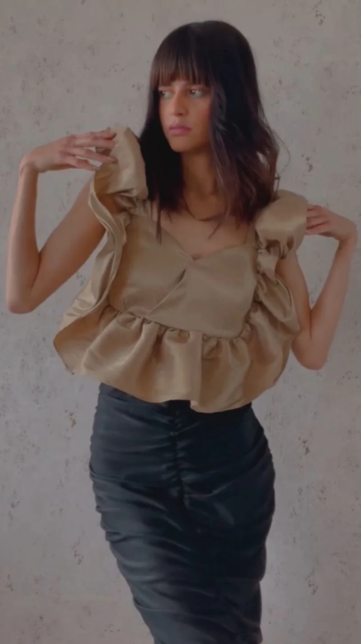 TOP ALANA DORADO