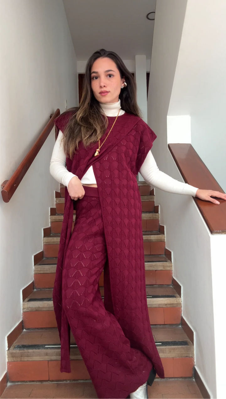 PANT UNCONVENTIONAL BURGUNGY