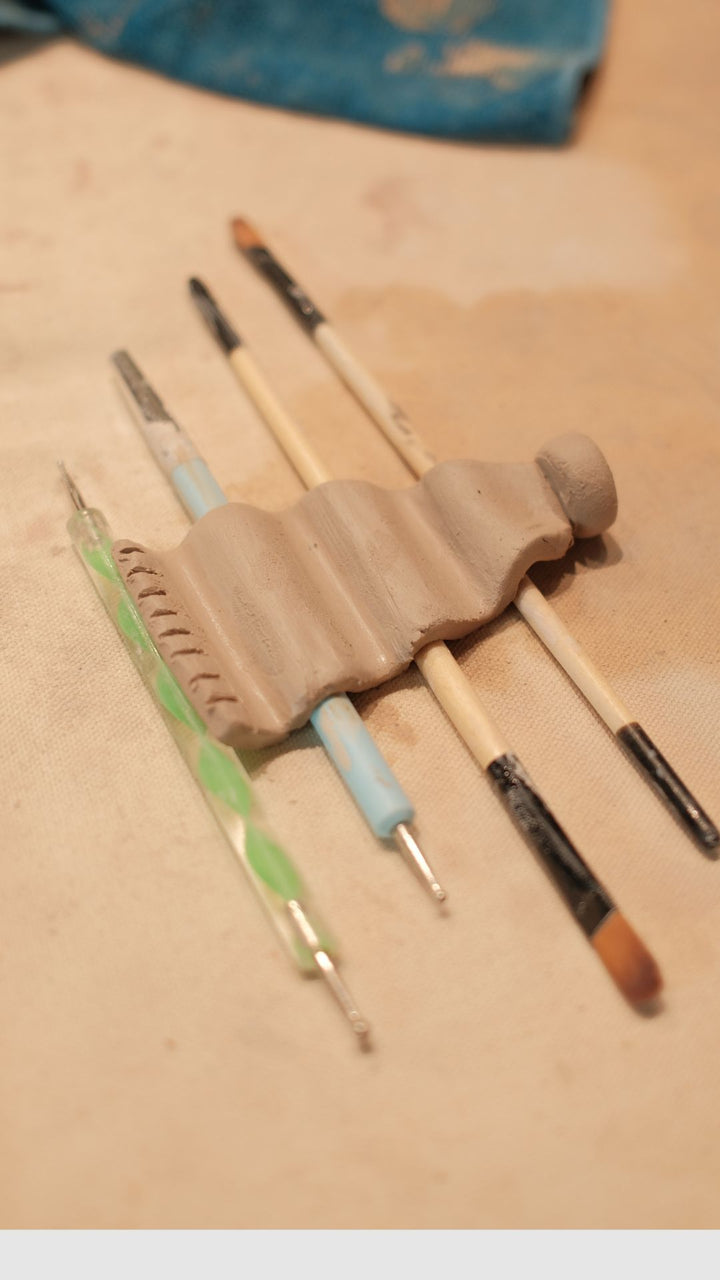 EXPERIENCIA DE PINTURA EN CERÁMICA