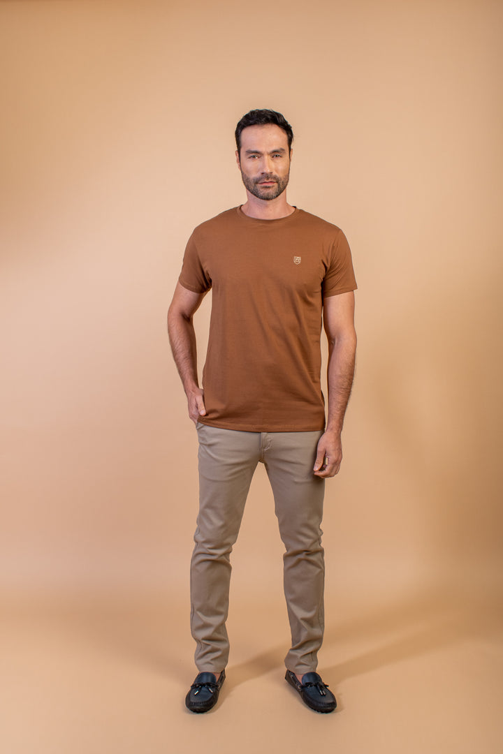 CAMISETA SLIM FIT TERRACOTA