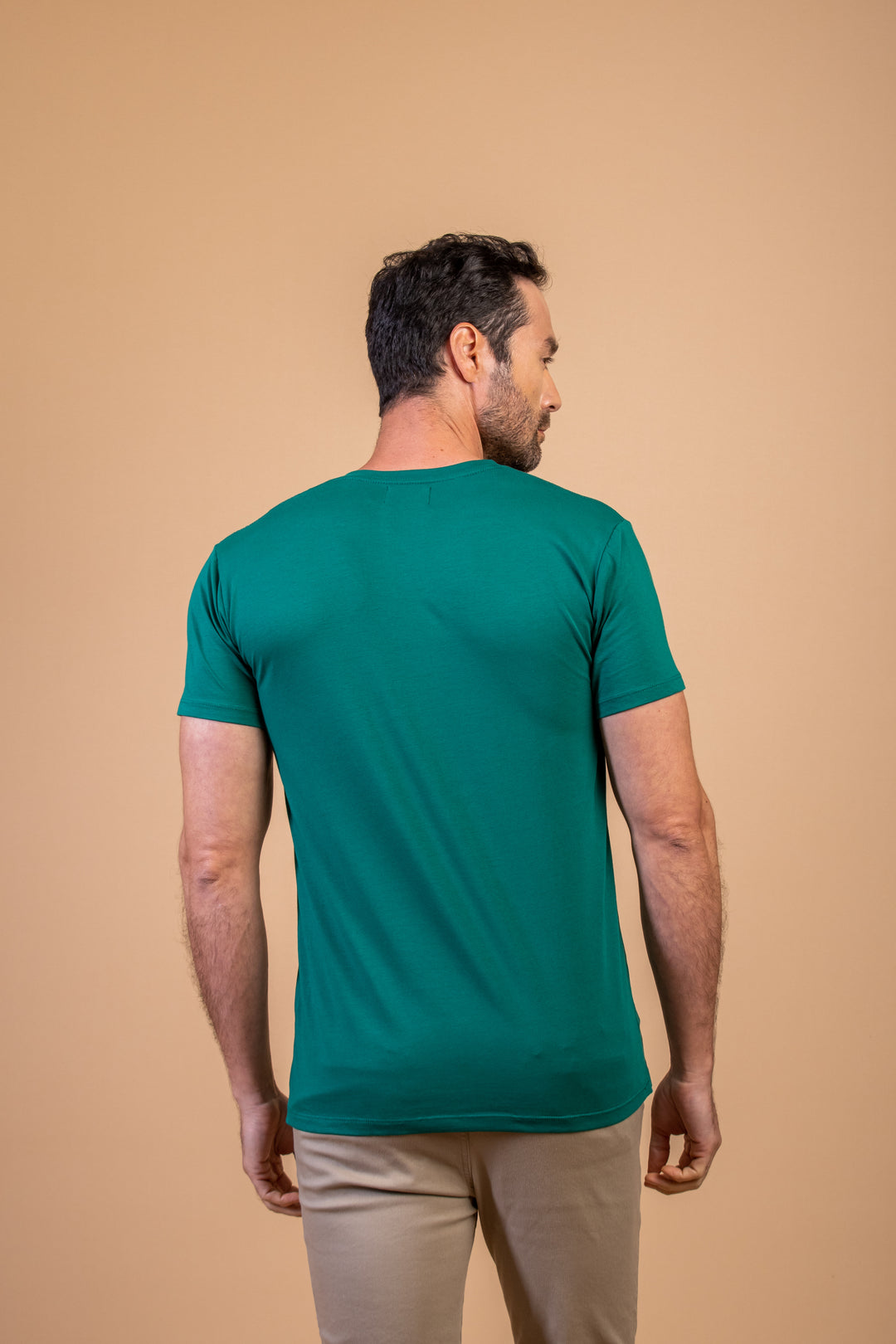 CAMISETA SLIM FIT VERDE BOTELLA