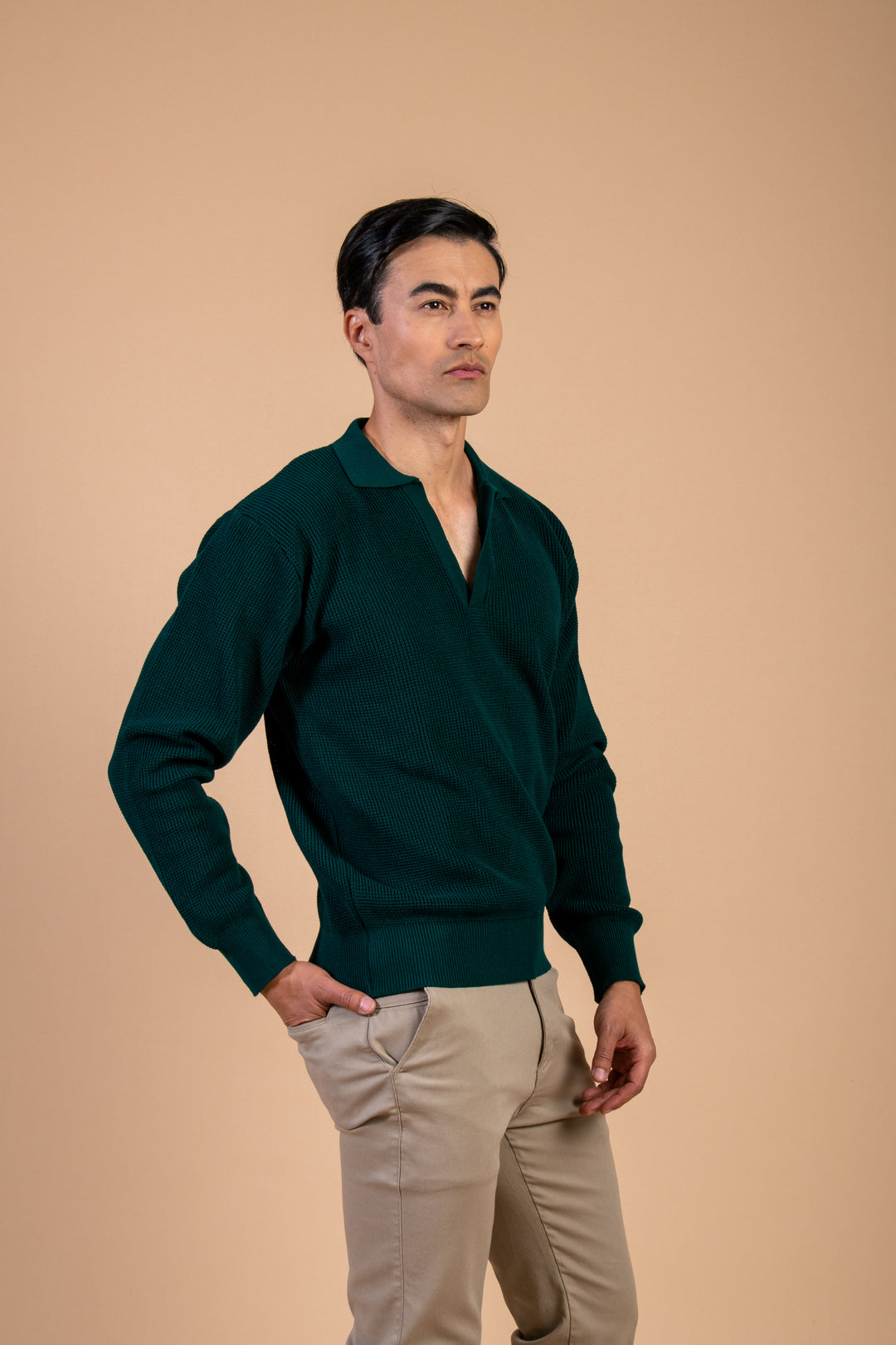 SWETER CUELLO V VERDE BOTELLA