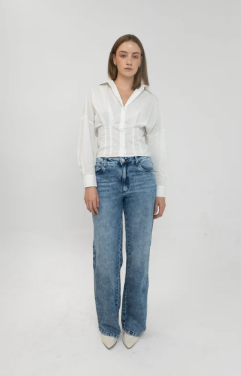 JEANS THE ESSENTIAL