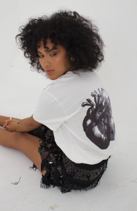 CAMISETA IVORY ANATOMIC CORAZON NEGRO