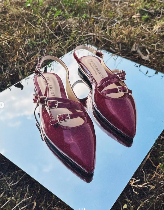 FLATS VINOTINTO HEBILLAS