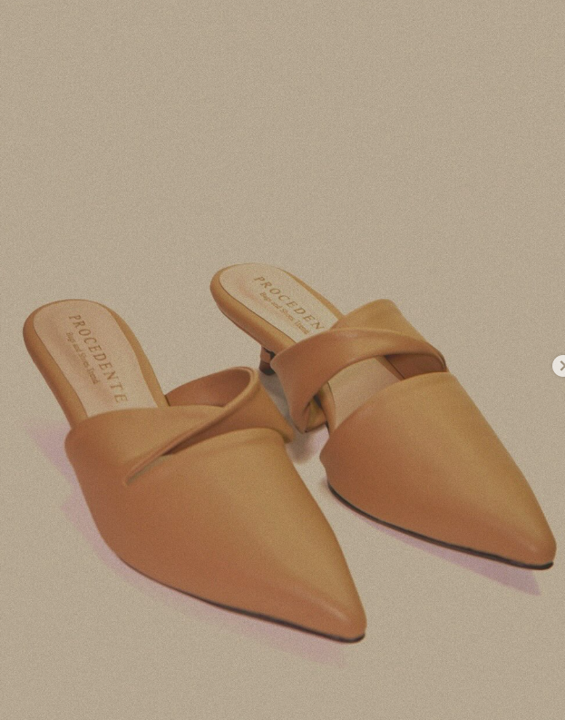 TACÓN TRAVESÍA CARAMELO