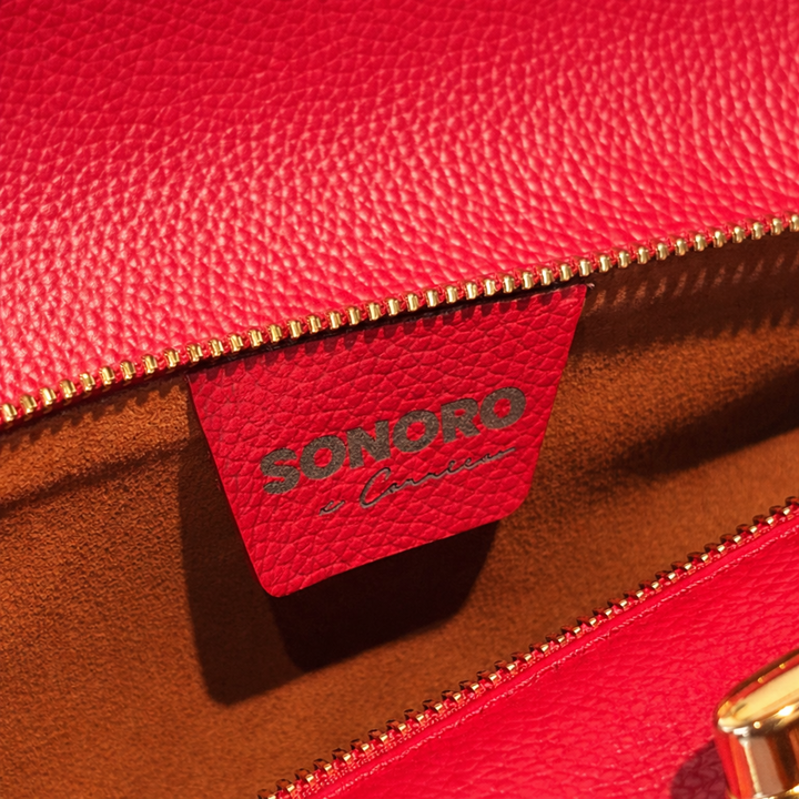 CARTERA BOTTIGLIA ROJA