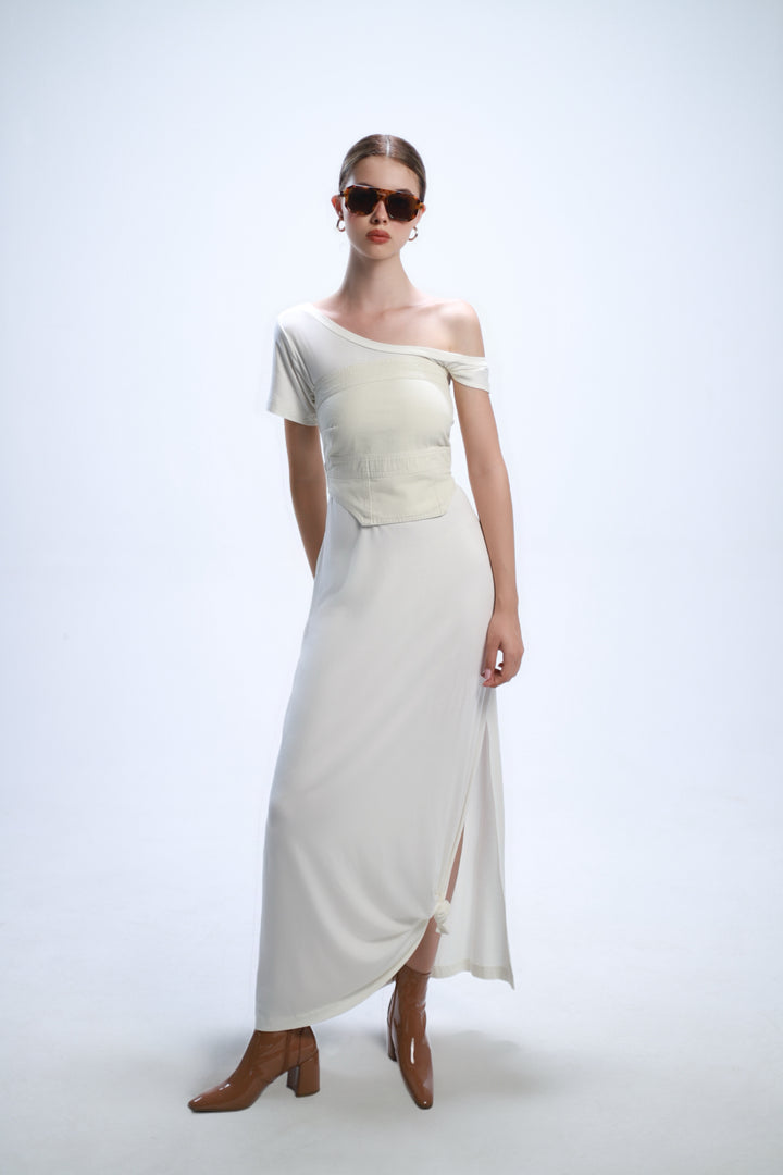 THE ASSYMETRIC DRESS CREMA