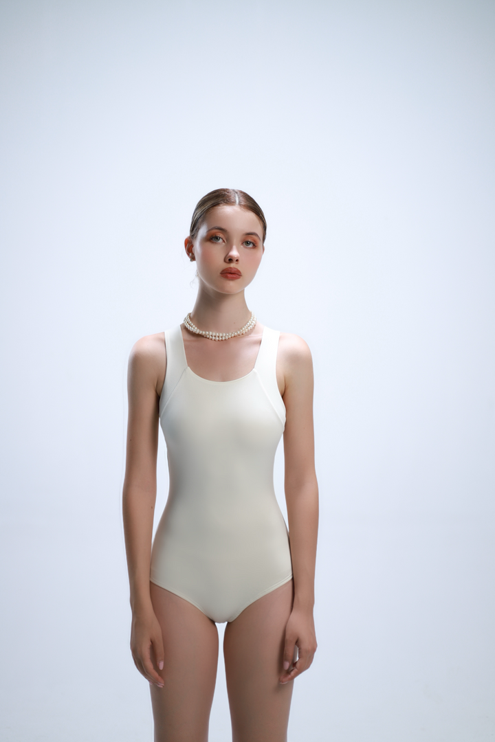 THE SQUARE NECK BODYSUIT CREMA