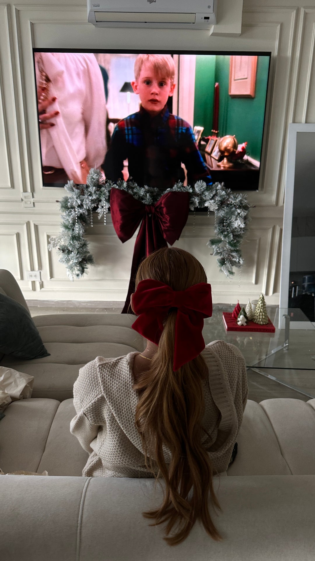 CHRISTMAS BOWS
