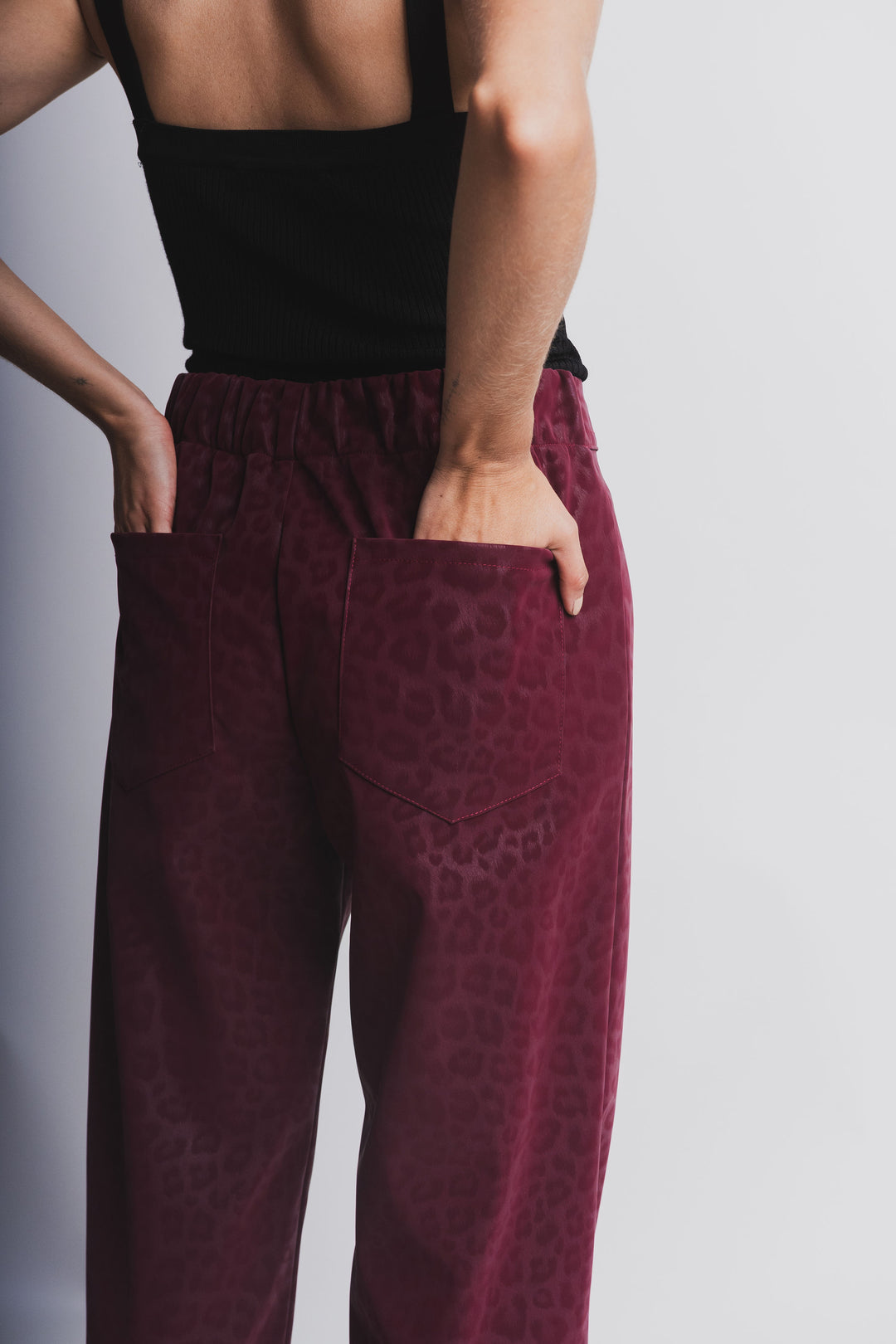 PANTALON LEOPARDO BURGUNDY