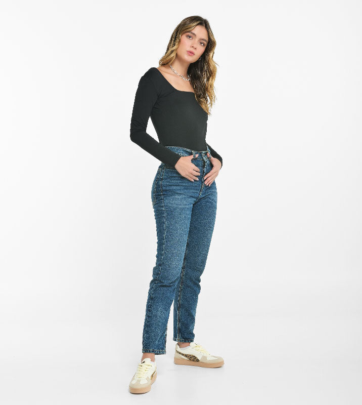 JEAN MOM FIT AZUL OSCURO