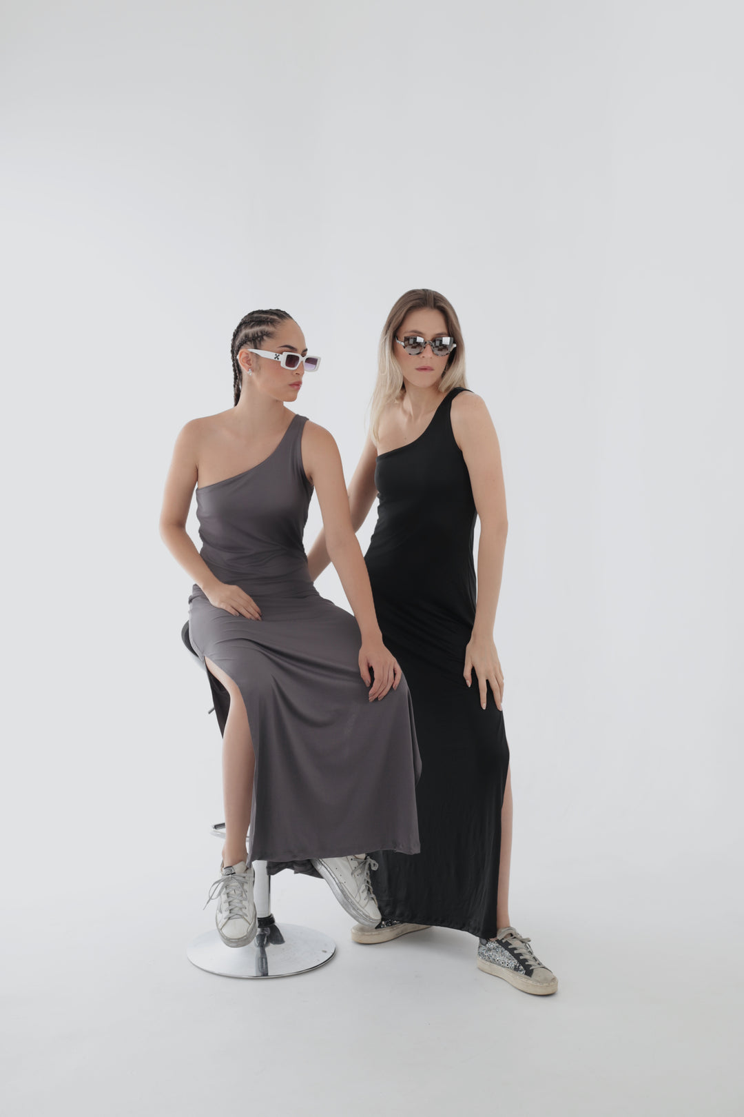 THE OFF SHOULDER DRESS GRIS