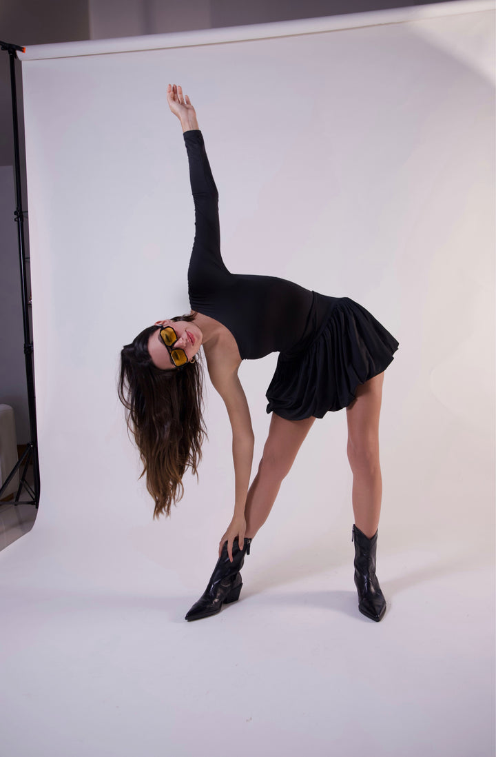 THE ONE SHOULDER BODYSUIT NEGRO
