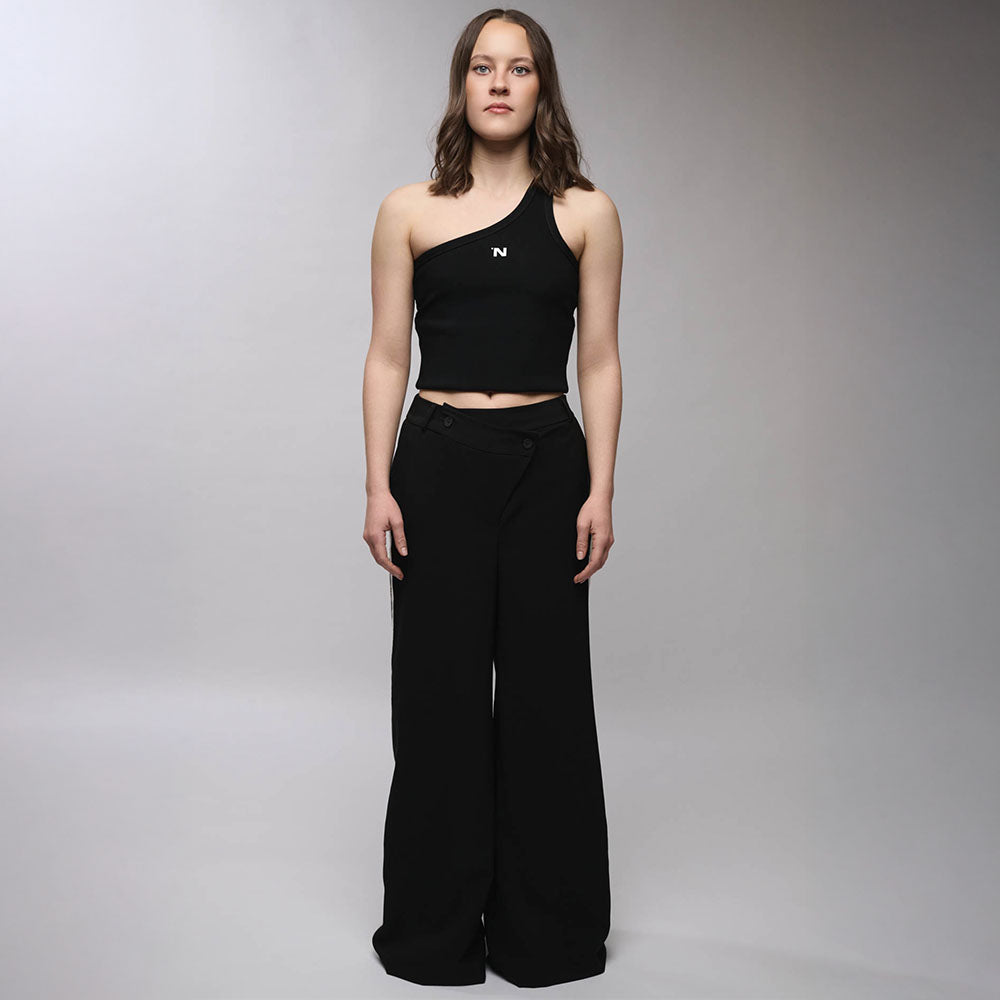 PANTALON NEGRO CON RAYAS BLANCAS